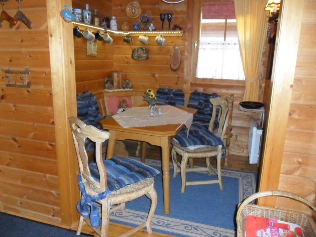 Komfortables-Ferienblockhaus-Nr-27-56-Qm-Bis-4-Personen-Viechtach-Jaegerpark Esterno foto